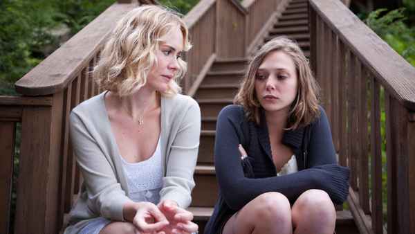 Martha Marcy May Marlene Poster 1