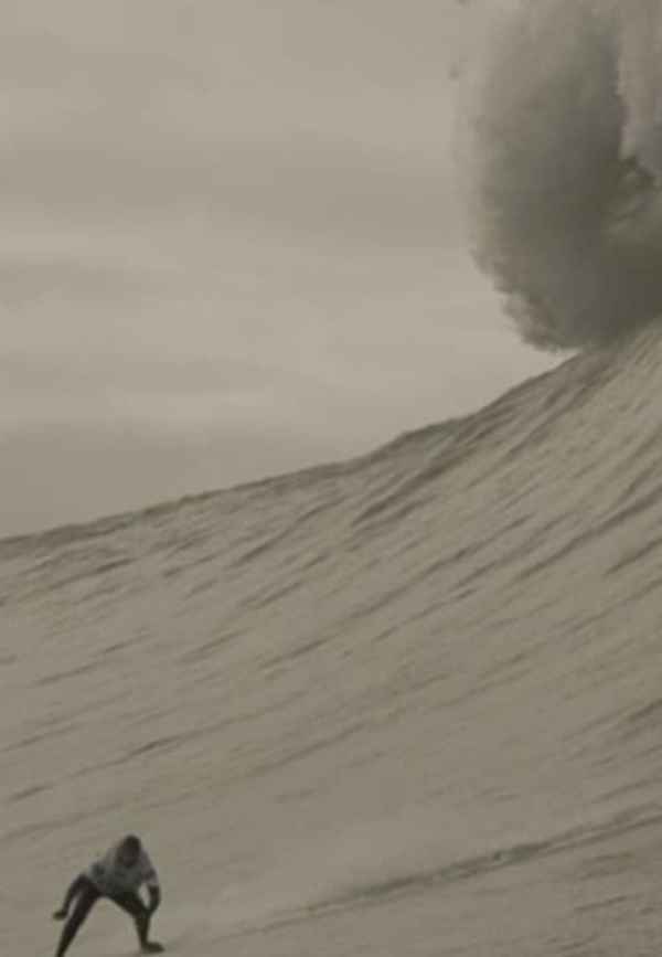 Maya and the Wave Poster 3