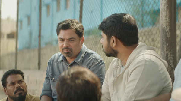 Meeku Maathrame Cheptha Poster 2