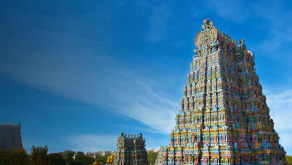 Meenakshi Amman & The Marvel Of Madurai Poster 2