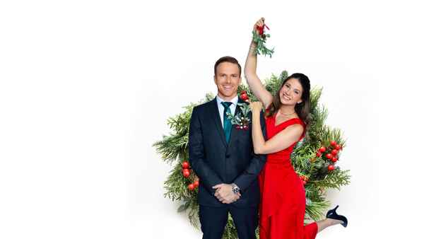 Meet Me Under the Mistletoe Poster 1