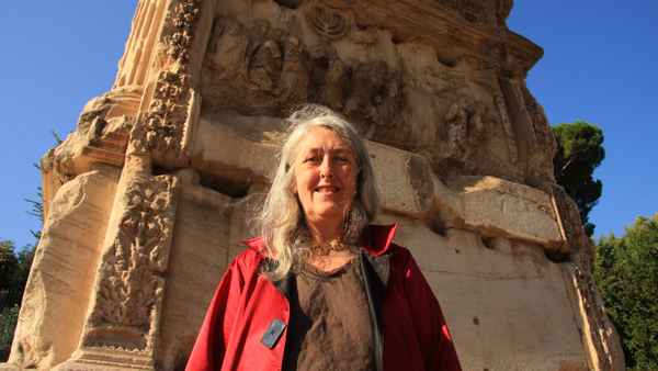 Meet the Romans with Mary Beard Poster 1