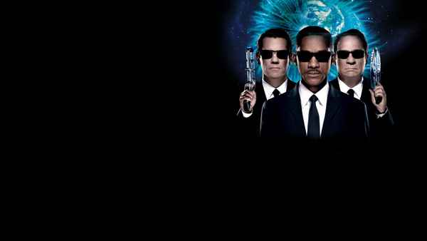 Men in Black 3 Poster 2