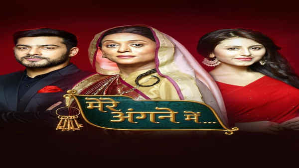 Mere Angne Mein Poster 1