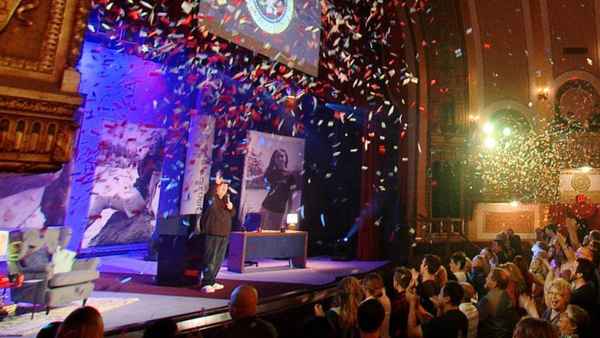 Michael Moore in TrumpLand Poster 6