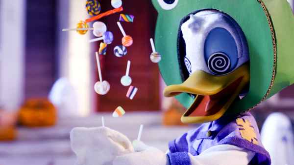 Mickey and Friends Trick or Treats Poster 1