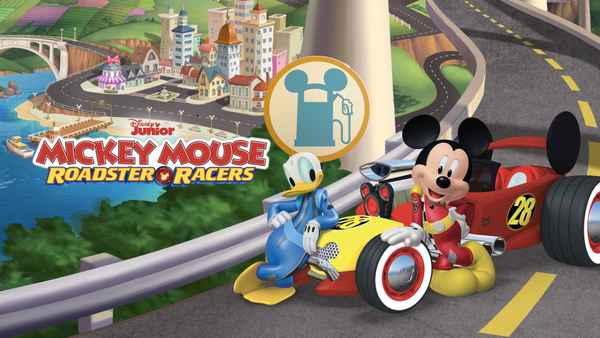 Mickey and the Roadster Racers Poster 1