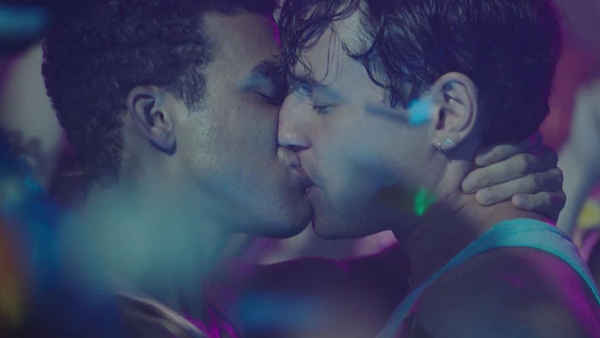 Midnight Kiss Poster 6