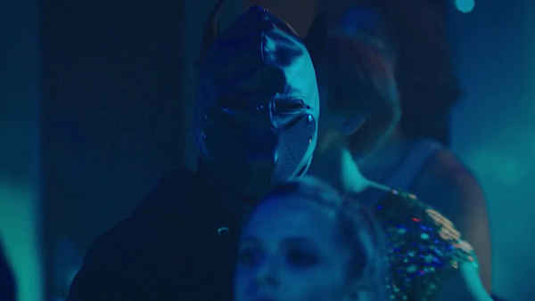 Midnight Kiss Poster 7