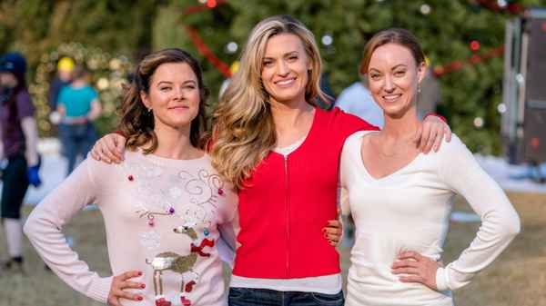 Miss Christmas Poster 2