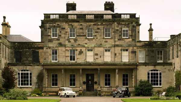 Miss Willoughby and the Haunted Bookshop Poster 7