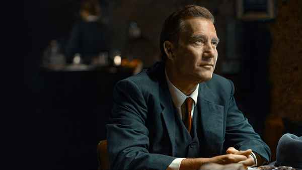 Monsieur Spade Poster 3