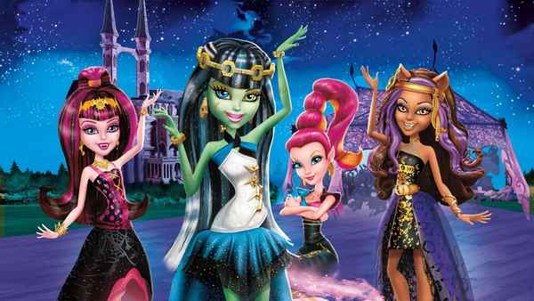 Monster High: 13 Wishes Poster 4