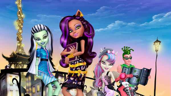 Monster High: Scaris City of Frights Poster 2