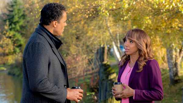 Morning Show Mysteries: Mortal Mishaps Poster 3