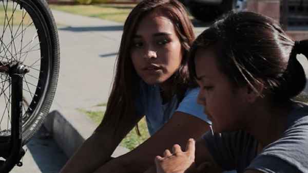 Mosquita y Mari Poster 6