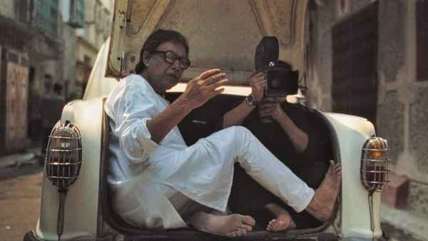 Chaalchitra Ekhon (চালচিত্র এখন) Poster 2