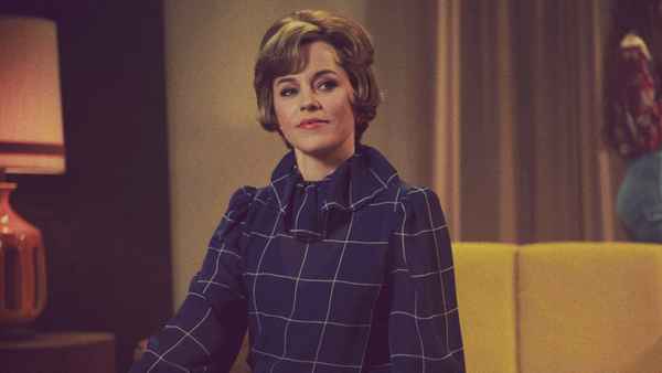 Mrs. America Poster 4