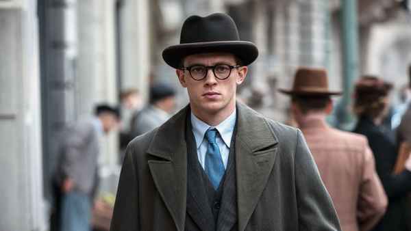 Munich – The Edge of War Poster 2