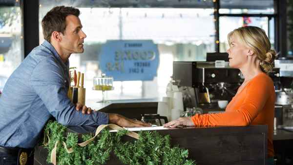 Murder, She Baked: A Plum Pudding Mystery Poster 5