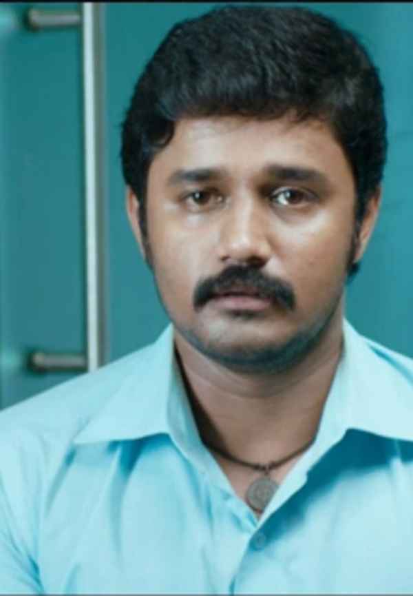 Nalanum Nandhiniyum Poster 4