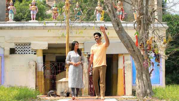 Nandhi Varman Poster 2