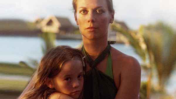 Natalie Wood: What Remains Behind Poster 1