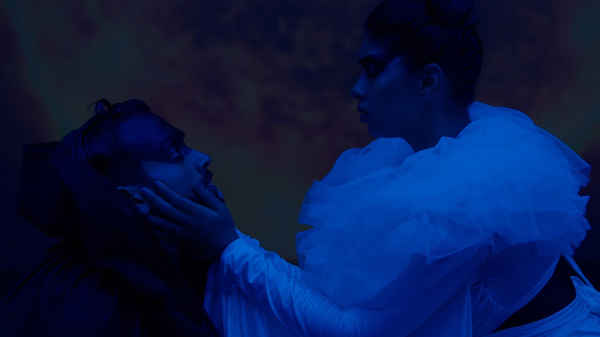 Natchathiram Nagargirathu Poster 3