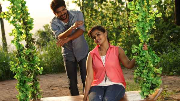 Natpuna Ennanu Theriyuma Poster 5