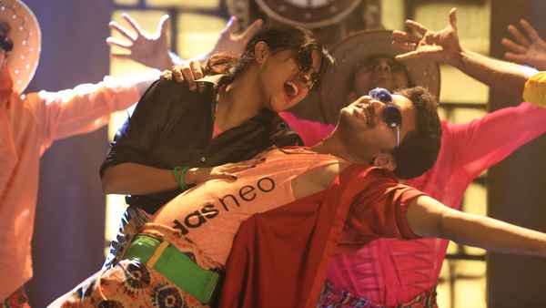 Natpuna Ennanu Theriyuma Poster 4