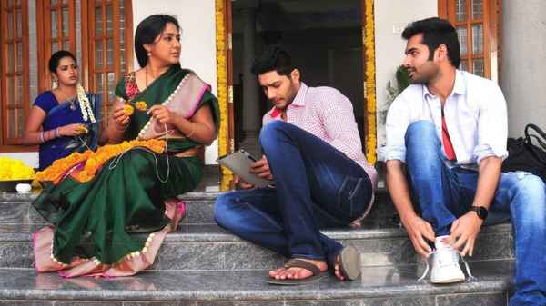 Nenu..Shailaja Poster 6