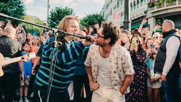 Niall Horan's Homecoming: The Road to Mullingar with Lewis Capaldi Poster 2