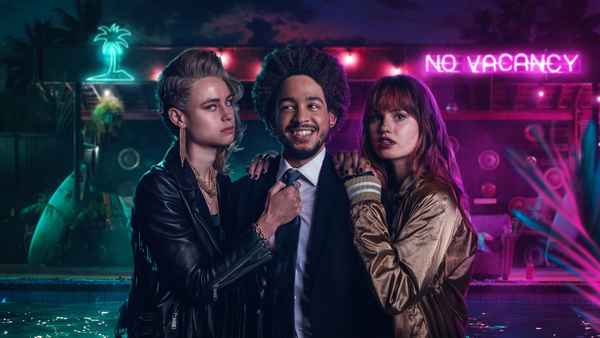 Night Teeth Poster 1