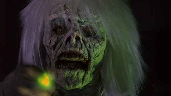 Nightmare Sisters Poster 5