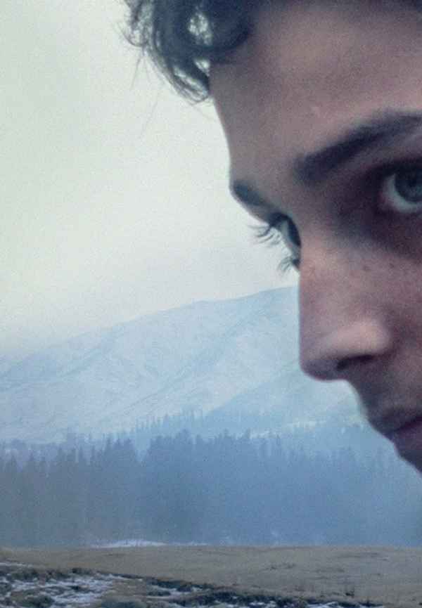 No Fathers in Kashmir Poster 3