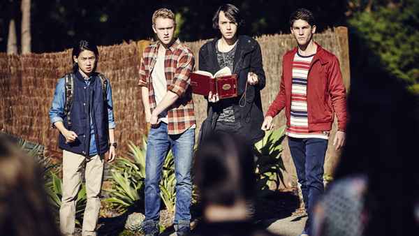 Nowhere Boys: The Book of Shadows Poster 4