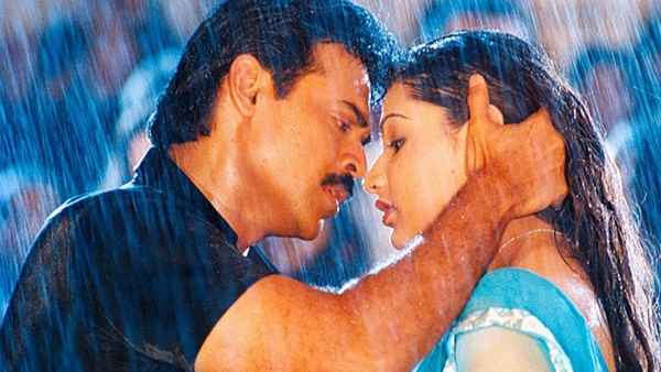 Nuvvu Naaku Nachav Poster 2