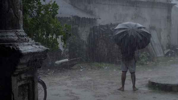 On Either Sides of the Pond Poster 4