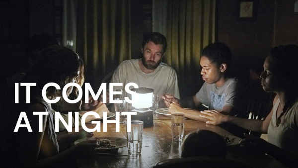 It Comes at Night Poster 2