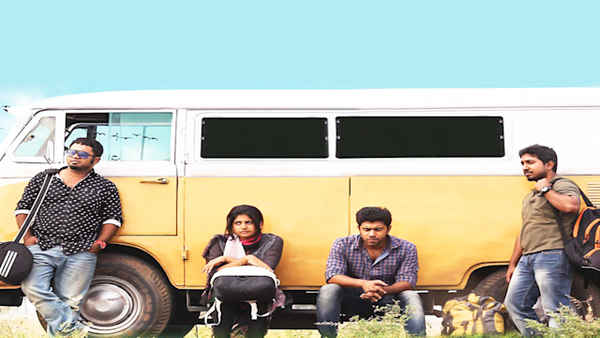 Oru Vadakkan Selfie Poster 6