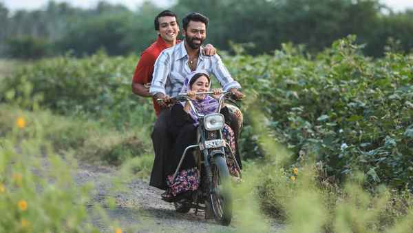 Paava Kadhaigal Poster 3