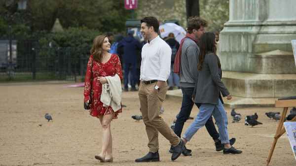 Paris, Wine & Romance Poster 6