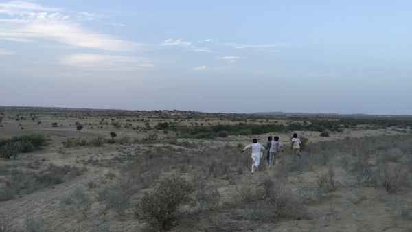 Pearl of the Desert Poster 2