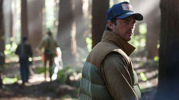 Pete's Dragon Poster 1