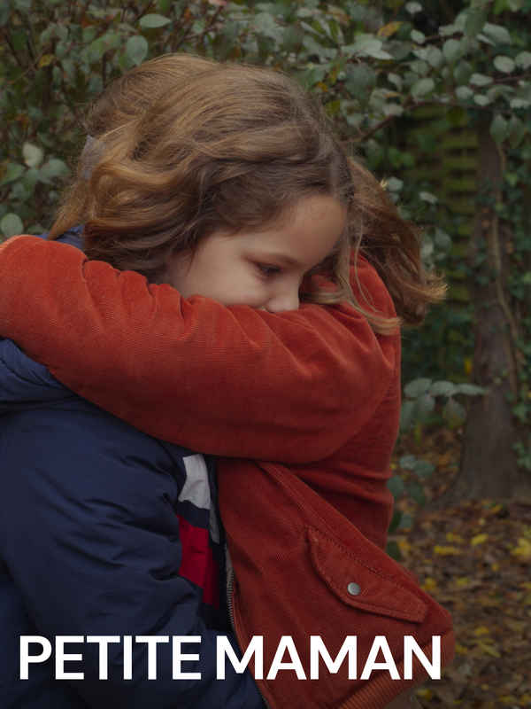 Petite Maman Poster 7