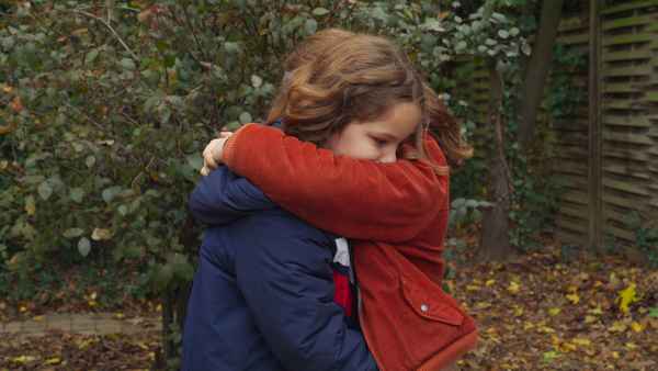 Petite Maman Poster 5