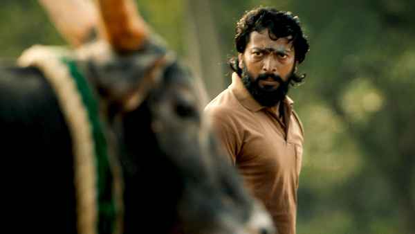 Pettaikaali Poster 5