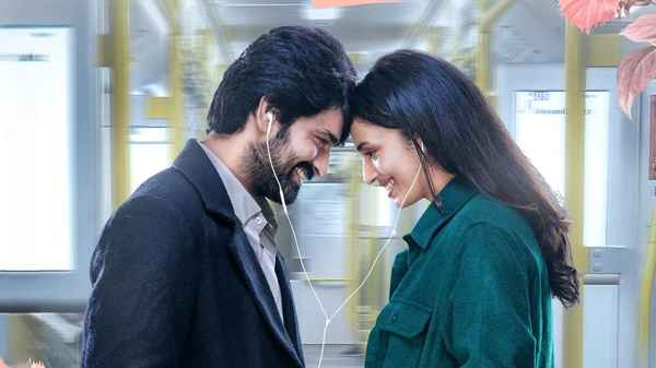 Phalana Abbayi Phalana Ammayi Poster 5