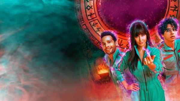 Phone Bhoot Poster 3