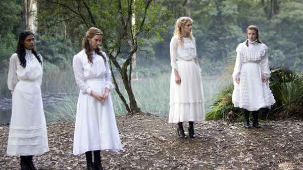 Picnic at Hanging Rock Poster 6
